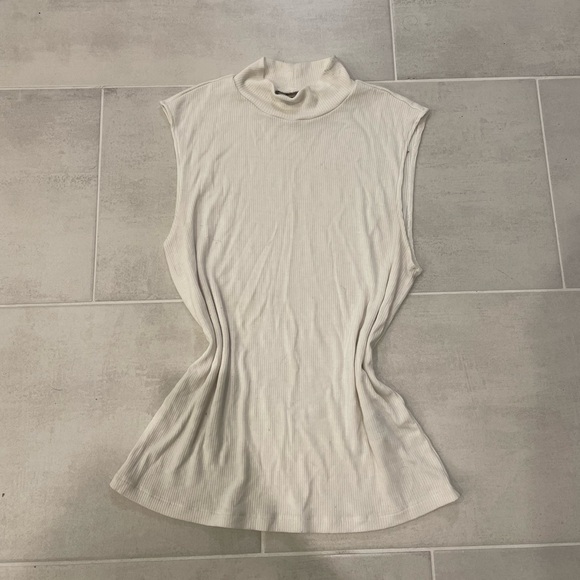 Banana Republic Tops - Banana republic top